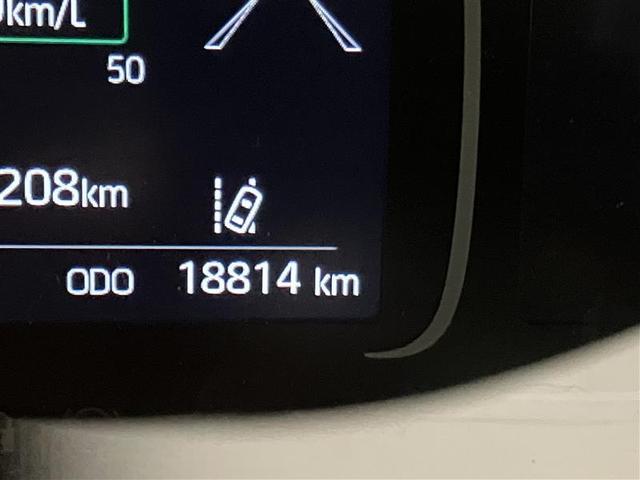 アクア X 踏み間違い防止 イモビ ナビ&TV フルセグ LEDヘッドライト スマートキー 横滑り防止機能 キーレスエントリー オートクルーズ オートエアコン 元試乗車 ETC カーテンエアバッグ DVD再生(12枚目)