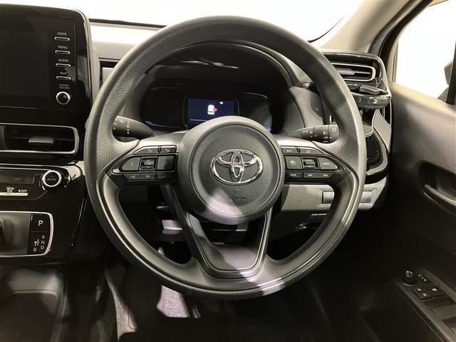 アクア X 踏み間違い防止 イモビ ナビ&TV フルセグ LEDヘッドライト スマートキー 横滑り防止機能 キーレスエントリー オートクルーズ オートエアコン 元試乗車 ETC カーテンエアバッグ DVD再生(24枚目)