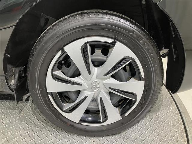 シエンタ ファンベースＧ　クエロ　バックモニター　ＬＥＤライト　スマートキー　横滑り防止装置　オートエアコン　ＥＴＣ　Ｗエアバック　パワーウィンドウ　盗難防止装置　メモリーナビ　フルセグ　アイドリングストップ　ナビ＆ＴＶ　ワンオーナー（8枚目）