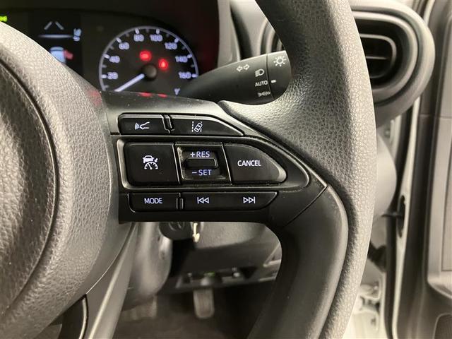 ヤリス ハイブリッドＸ　カーテンエアバッグ　イモビライザー　バックモニター　ワイヤレスキー　ＡＢＳ　ナビ　オートクルーズ　ミュージックプレイヤー接続可　Ｗエアバック　パワーウィンドウ　オートエアコン　ＥＴＣ　エアバック（26枚目）