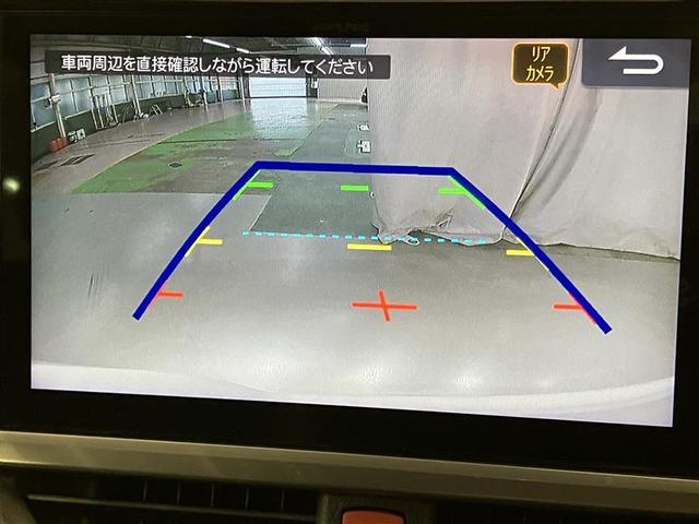 ヴォクシー ＺＳ　煌ＩＩＩ　プリクラッシュ　スマートキ　横滑り防止装置　ナビＴＶ　アルミ　三列シート　ＷＡＣ　オートエアコン　キーレス　ＥＴＣ装備　パワステ　メモリナビ　クルコン　ＬＥＤヘッドライト　ＡＢＳ　１オーナー車（17枚目）