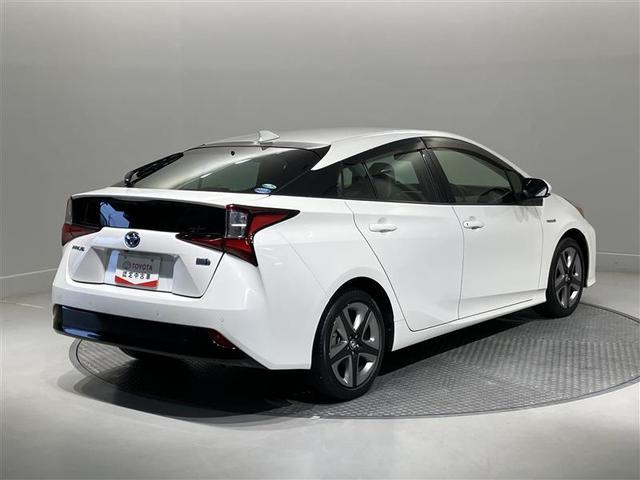 プリウス Ｓツーリングセレクション　エアバック　地デジ　１オーナー車　Ｂモニ　ＬＥＤヘッド　オートクルーズ　横滑り防止　サイドエアバック　ＥＴＣ　スマートキー　メモリ－ナビ　助手席エアバック　ナビＴＶ　ＡＢＳ　ＡＷ　フルオートエアコン（4枚目）