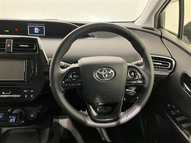 プリウス Ｓツーリングセレクション　エアバック　地デジ　１オーナー車　Ｂモニ　ＬＥＤヘッド　オートクルーズ　横滑り防止　サイドエアバック　ＥＴＣ　スマートキー　メモリ－ナビ　助手席エアバック　ナビＴＶ　ＡＢＳ　ＡＷ　フルオートエアコン（22枚目）