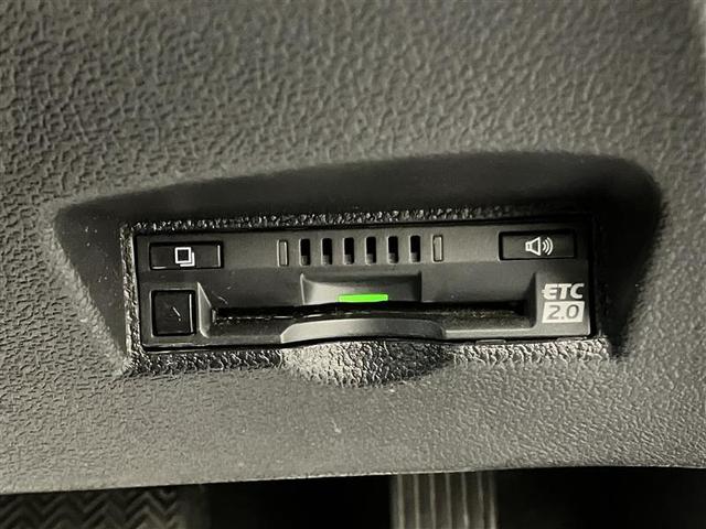 プリウス Ｓツーリングセレクション　エアバック　地デジ　１オーナー車　Ｂモニ　ＬＥＤヘッド　オートクルーズ　横滑り防止　サイドエアバック　ＥＴＣ　スマートキー　メモリ－ナビ　助手席エアバック　ナビＴＶ　ＡＢＳ　ＡＷ　フルオートエアコン（27枚目）