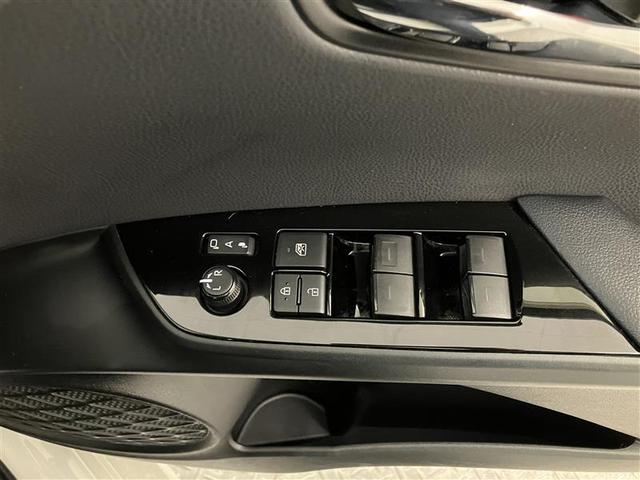 プリウス Ｓツーリングセレクション　エアバック　地デジ　１オーナー車　Ｂモニ　ＬＥＤヘッド　オートクルーズ　横滑り防止　サイドエアバック　ＥＴＣ　スマートキー　メモリ－ナビ　助手席エアバック　ナビＴＶ　ＡＢＳ　ＡＷ　フルオートエアコン（29枚目）