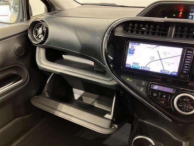 アクア クロスオーバー　Ｂカメラ　ナビＴＶ　エアコン　ＬＥＤ　ＥＳＣ　ドライブレコーダー　アルミホイール　キーフリー　ワンセグ　ＥＴＣ　パワーステアリング　パワーウィンドウ　メモリーナビ　ＡＢＳ　スマ－トキ－（23枚目）