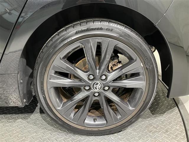 カローラツーリング ハイブリッド　ダブルバイビー　追突軽減ブレーキ　バックモニタ　地デジフルセグ　横滑防止　ナビＴＶ　ＬＥＤライト　デュアルエアバッグ　エアコン　オートクルーズ　サイドエアバッグ　ＥＴＣ付　ＰＳ　キーフリー　ＡＢＳ　エアバック（8枚目）