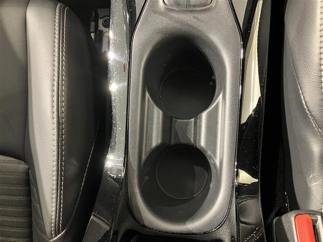 カローラツーリング ハイブリッド　ダブルバイビー　追突軽減ブレーキ　バックモニタ　地デジフルセグ　横滑防止　ナビＴＶ　ＬＥＤライト　デュアルエアバッグ　エアコン　オートクルーズ　サイドエアバッグ　ＥＴＣ付　ＰＳ　キーフリー　ＡＢＳ　エアバック（21枚目）