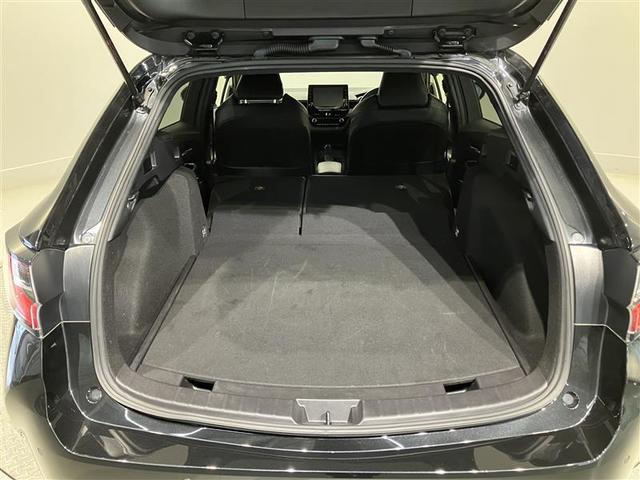 カローラツーリング ハイブリッド　ダブルバイビー　追突軽減ブレーキ　バックモニタ　地デジフルセグ　横滑防止　ナビＴＶ　ＬＥＤライト　デュアルエアバッグ　エアコン　オートクルーズ　サイドエアバッグ　ＥＴＣ付　ＰＳ　キーフリー　ＡＢＳ　エアバック（32枚目）