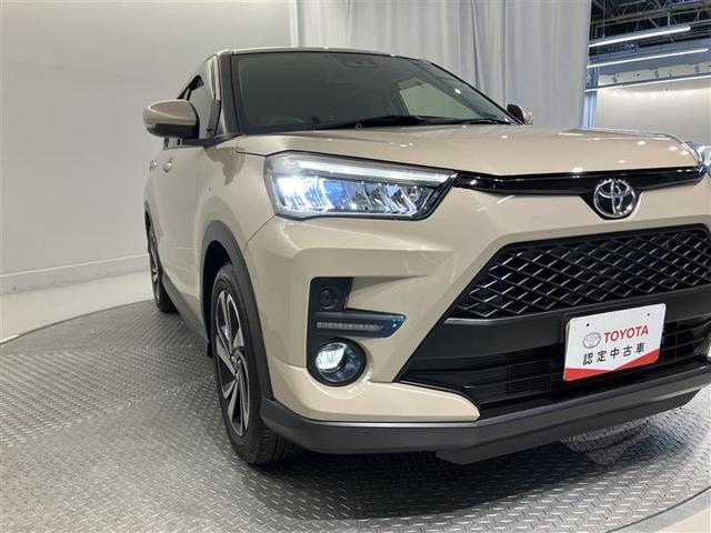 ライズ Ｚ　衝突回避システム　スマートキ－　リヤカメラ　１オナ　アルミホイール　ＬＥＤライト　オートエアコン　横滑り防止機能　キーフリー　パワーウインドウ　エアバッグ　カーテンエアバック　ＥＴＣ　メモリーナビ（9枚目）