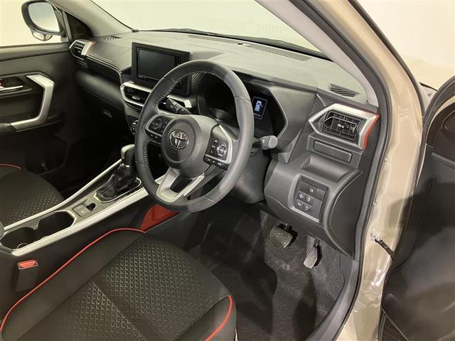 ライズ Ｚ　衝突回避システム　スマートキ－　リヤカメラ　１オナ　アルミホイール　ＬＥＤライト　オートエアコン　横滑り防止機能　キーフリー　パワーウインドウ　エアバッグ　カーテンエアバック　ＥＴＣ　メモリーナビ（13枚目）