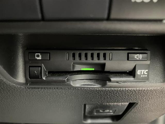 アクア Ｘ　踏み間違い防止　イモビ　ナビ　ＬＥＤヘッドライト　スマートキー　横滑り防止機能　キーレスエントリー　オートクルーズ　オートエアコン　元試乗車　ＥＴＣ　カーテンエアバッグ　パワーステアリング　ＡＢＳ（30枚目）