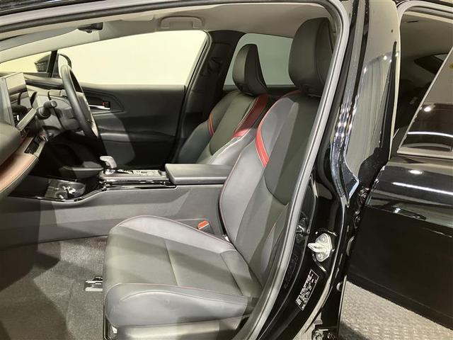 プリウス Ｚ　プラグインハイブリッド　地デジ　アルミ　１オーナー　クルコン　ＬＥＤライト　ＡＢＳ　Ｐシート　オートエアコン　バックカメラ　スマートキー　メモリーナビ　　ＥＴＣ　ナビＴＶ　キーレス　盗難防止装置（6枚目）