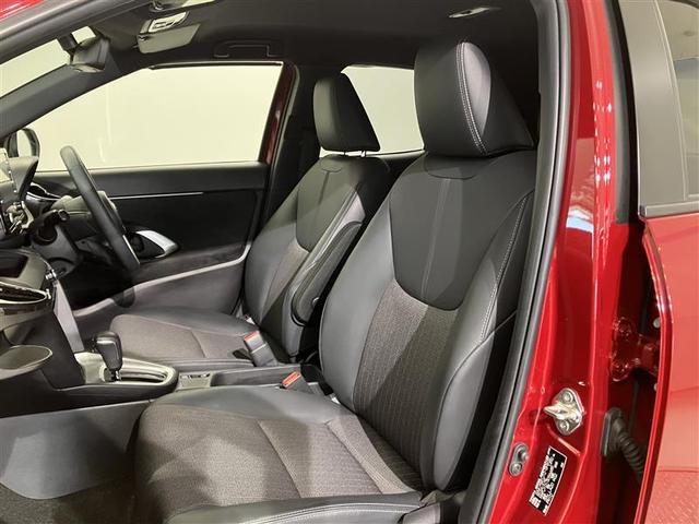 ヤリスクロス ハイブリッドＺ　インテリジェントキー　アルミホイル　ＬＥＤライト　１オ－ナ－　リアカメラ　クルーズコントロール　横滑り防止システム　ナビＴＶ　メモリーナビゲーション　パワステ　オートエアコン　キーフリー　ＥＴＣ付き（6枚目）