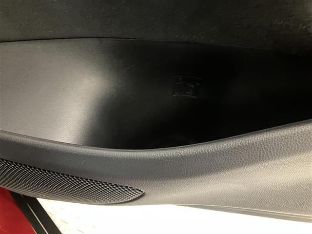 ヤリスクロス ハイブリッドＺ　インテリジェントキー　アルミホイル　ＬＥＤライト　１オ－ナ－　リアカメラ　クルーズコントロール　横滑り防止システム　ナビＴＶ　メモリーナビゲーション　パワステ　オートエアコン　キーフリー　ＥＴＣ付き（34枚目）