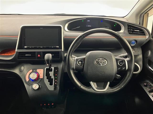 シエンタ ハイブリッド　ファンベースＧ　クエロ　両側パワースライドドア　ＬＥＤヘッドライト　フルセグＴＶ　スマートキー　ナビＴＶ　ドライブレコーダー　キーフリー　ＥＴＣ　ＡＢＳ　横滑り防止装置　ワンオーナー　エアコン　パワーウィンドウ　エアバッグ（5枚目）