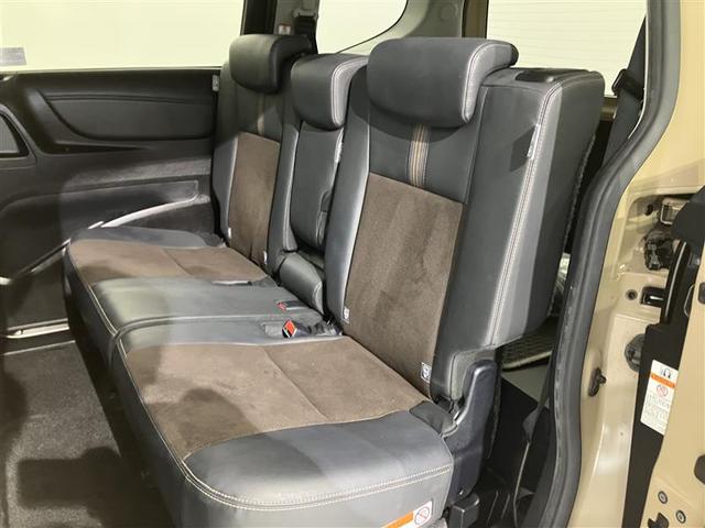 シエンタ ハイブリッド　ファンベースＧ　クエロ　両側パワースライドドア　ＬＥＤヘッドライト　フルセグＴＶ　スマートキー　ナビＴＶ　ドライブレコーダー　キーフリー　ＥＴＣ　ＡＢＳ　横滑り防止装置　ワンオーナー　エアコン　パワーウィンドウ　エアバッグ（7枚目）