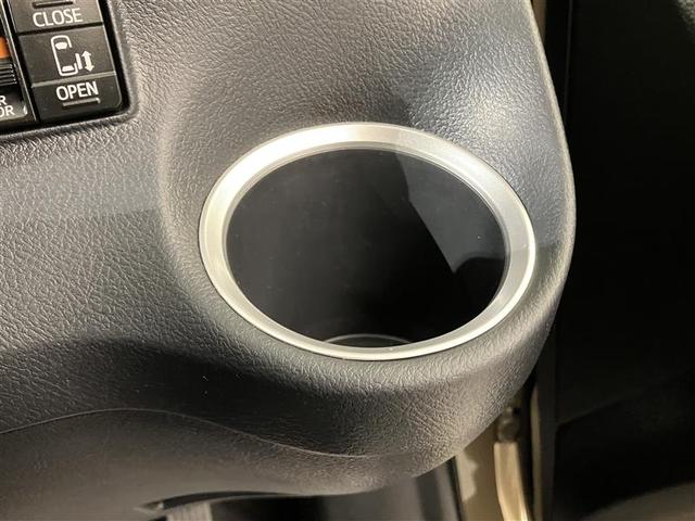 シエンタ ハイブリッド　ファンベースＧ　クエロ　両側パワースライドドア　ＬＥＤヘッドライト　フルセグＴＶ　スマートキー　ナビＴＶ　ドライブレコーダー　キーフリー　ＥＴＣ　ＡＢＳ　横滑り防止装置　ワンオーナー　エアコン　パワーウィンドウ　エアバッグ（29枚目）