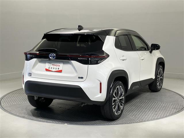 ヤリスクロス ハイブリッドZ インテリジェントキー アルミホイル LEDライト 1オ-ナ- リアカメラ ナビ クルーズコントロール 横滑り防止システム メモリーナビゲーション パワステ オートエアコン キーフリー ETC付き(4枚目)