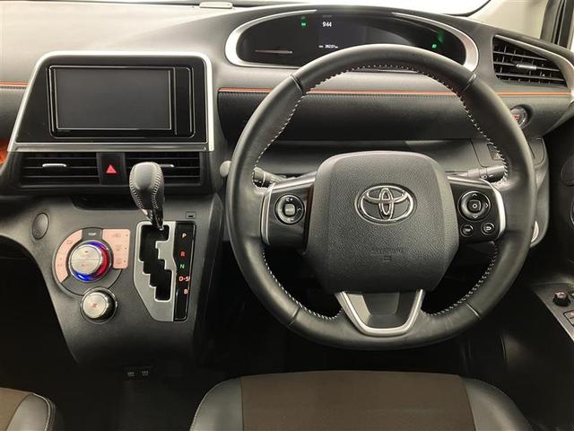 シエンタ G クエロ 軽減ブレーキ 両側自動ドア Iストップ 後カメラ ワンオーナー車 デュアルエアバック パワーウィンドウ フルオートエアコン DVD再生可 ウォークスルー LEDヘッド ナビ&TV スマキー VSC(5枚目)