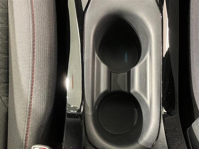 カローラスポーツ ハイブリッドＧ　Ｚ　サイドエアバック　前後誤発進抑制　スマートキーシステム　Ｂモニ　オートクルーズ　ＬＥＤライト　１オーナー車　エアバック　オートエアコン　ナビＴＶ　ＡＷ　デュアルエアバッグ　キーレス　パワステ　ＡＢＳ（27枚目）