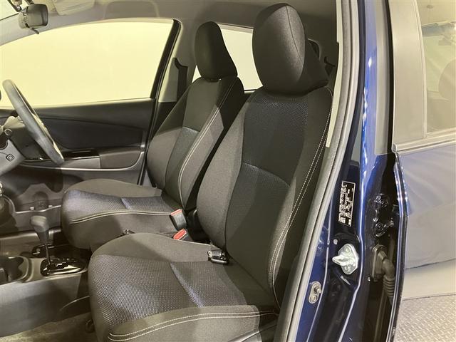 ヴィッツ Ｆ　セーフティーエディションＩＩ　衝突回避ブレーキ　ＥＳＣ　盗難防止システム　ＡＢＳ　ＥＴＣ装備　キーレス　パワステ　ドラレコ　スマートキー　１オーナー　エアバッグ　ナビＴＶ　パワーウインドウ　バックカメラ　メモリーナビ　フルセグＴＶ（6枚目）