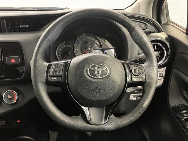 ヴィッツ Ｆ　セーフティーエディションＩＩ　衝突回避ブレーキ　ＥＳＣ　盗難防止システム　ＡＢＳ　ＥＴＣ装備　キーレス　パワステ　ドラレコ　スマートキー　１オーナー　エアバッグ　ナビＴＶ　パワーウインドウ　バックカメラ　メモリーナビ　フルセグＴＶ（23枚目）