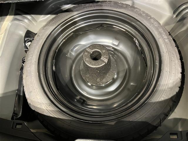 ヴィッツ Ｆ　セーフティーエディションＩＩ　衝突回避ブレーキ　ＥＳＣ　盗難防止システム　ＡＢＳ　ＥＴＣ装備　キーレス　パワステ　ドラレコ　スマートキー　１オーナー　エアバッグ　ナビＴＶ　パワーウインドウ　バックカメラ　メモリーナビ　フルセグＴＶ（32枚目）