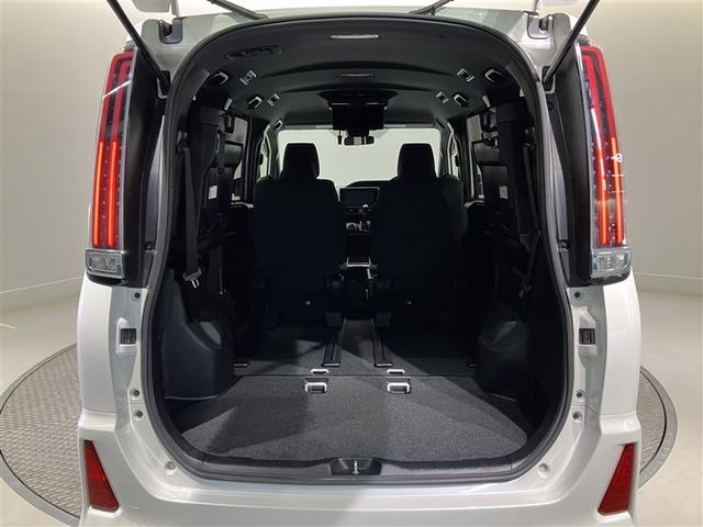 ノア Ｓｉ　１オーナー　プリクラッシュ　地デジ　ダブルエアコン　ＬＥＤヘットライト　ＥＴＣ付き　ドライブレコーダー　クルコン　横滑り防止機能　ナビＴＶ　三列シート　ＡＷ　ＡＡＣ　パワーウインドウ　メモリーナビ（35枚目）