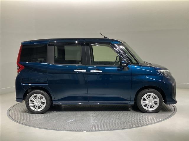 ルーミー Ｇ　追突軽減ブレーキ　パワステ　Ａストップ　ＬＥＤライト　Ｒカメラ　横滑り防止システム　ウォークスルー　エアバック　セキュリティーアラーム　パワーウィンドウ　運転席助手席エアバック　ナビ＆ＴＶ　ＥＴＣ（2枚目）