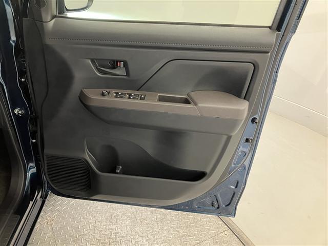 ルーミー Ｇ　追突軽減ブレーキ　パワステ　Ａストップ　ＬＥＤライト　Ｒカメラ　横滑り防止システム　ウォークスルー　エアバック　セキュリティーアラーム　パワーウィンドウ　運転席助手席エアバック　ナビ＆ＴＶ　ＥＴＣ（32枚目）