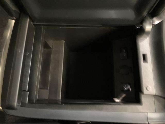 アルファード ２．５Ｓ　Ｃパッケージ　両電動ドア　Ｂモニタ　地デジ　１オーナー　パノラマルーフ　リアオートエアコン　ナビテレビ　横滑り防止　クルコン　ＥＴＣ車載器　ＬＥＤヘッドライト　スマートキー　エアコン　パワーステ　アルミホイール（26枚目）