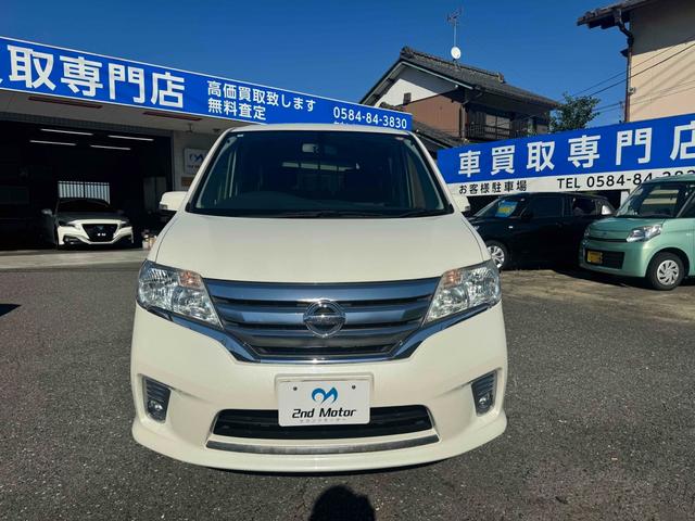 セレナ ハイウェイスター　Ｖセレクション　ワンオーナー　禁煙車　ＥＴＣ　ナビ　ＴＶ　オートクルーズコントロール　両側電動スライドドア　オートライト　スマートキー　アイドリングストップ　電動格納ミラー　後席モニター　３列シート　ウォークスルー（17枚目）
