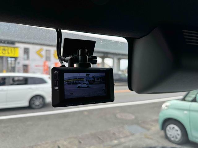 ウェイク ＬリミテッドＳＡＩＩＩ　ワンオーナー　ドライブレコーダー　全周囲カメラ　両側電動スライドドア　ナビ　ＴＶ　クリアランスソナー　衝突被害軽減システム　オートマチックハイビーム　オートライト　ＬＥＤヘッドランプ　スマートキー（15枚目）