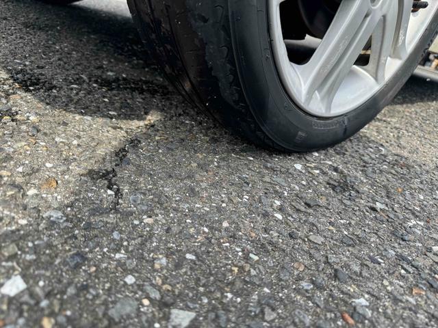 タント カスタムＲＳ　ドライブレコーダー　電動スライドドア　ナビ　ＴＶ　ＨＩＤ　スマートキー　ベンチシート　ターボ　ＣＶＴ　盗難防止システム　ＡＢＳ　ＣＤ　アルミホイール　衝突安全ボディ　エアコン　パワーステアリング（28枚目）