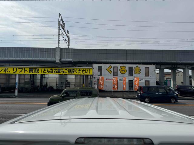 タント カスタムＲＳ　ドライブレコーダー　電動スライドドア　ナビ　ＴＶ　ＨＩＤ　スマートキー　ベンチシート　ターボ　ＣＶＴ　盗難防止システム　ＡＢＳ　ＣＤ　アルミホイール　衝突安全ボディ　エアコン　パワーステアリング（34枚目）