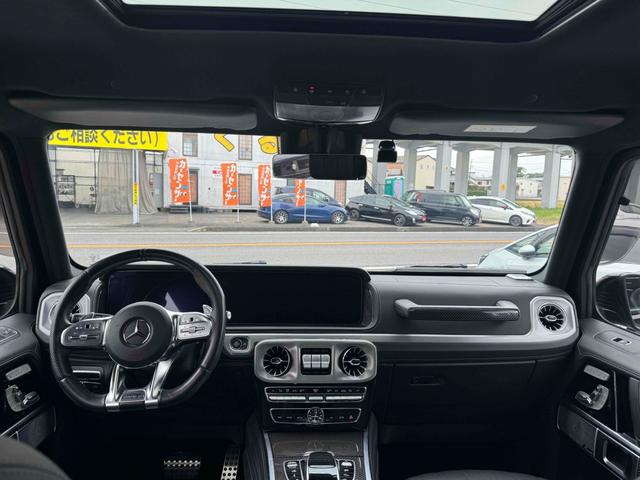 Gクラス G63 エディションマットブラック 禁煙車 4WD ドライブレコーダー 全周囲カメラ クリアランスソナー オートクルーズコントロール パワーシート 衝突被害軽減システム サンルーフ ナビ オートライト LEDヘッドランプ アルミホイール(6枚目)