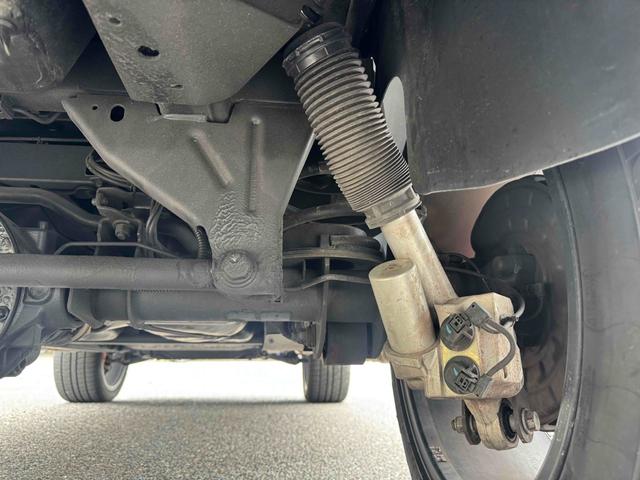 Gクラス G63 エディションマットブラック 禁煙車 4WD ドライブレコーダー 全周囲カメラ クリアランスソナー オートクルーズコントロール パワーシート 衝突被害軽減システム サンルーフ ナビ オートライト LEDヘッドランプ アルミホイール(28枚目)