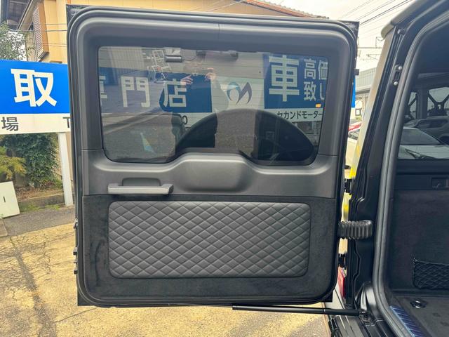 Gクラス G63 エディションマットブラック 禁煙車 4WD ドライブレコーダー 全周囲カメラ クリアランスソナー オートクルーズコントロール パワーシート 衝突被害軽減システム サンルーフ ナビ オートライト LEDヘッドランプ アルミホイール(44枚目)
