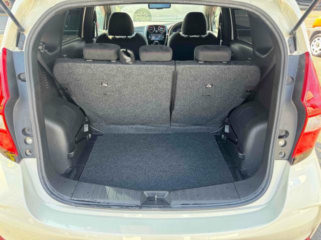 ノート ｅ－パワーニスモ　ドライブレコーダー　ＥＴＣ　全周囲カメラ　ナビ　ＴＶ　クリアランスソナー　レーンアシスト　衝突被害軽減システム　アルミホイール　オートライト　スマートキー　電動格納ミラー　ＣＶＴ　盗難防止システム（32枚目）