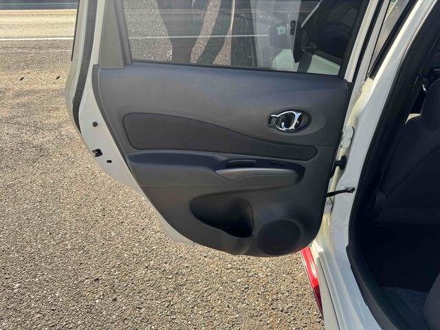 ノート ｅ－パワーニスモ　ドライブレコーダー　ＥＴＣ　全周囲カメラ　ナビ　ＴＶ　クリアランスソナー　レーンアシスト　衝突被害軽減システム　アルミホイール　オートライト　スマートキー　電動格納ミラー　ＣＶＴ　盗難防止システム（51枚目）