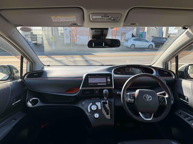 シエンタ ハイブリッドＧ　クエロ　ワンオーナー　ＥＴＣ　バックカメラ　ナビ　ＴＶ　レーンアシスト　衝突被害軽減システム　両側電動スライドドア　オートマチックハイビーム　オートライト　ＬＥＤヘッドランプ　スマートキー　後席モニター（6枚目）