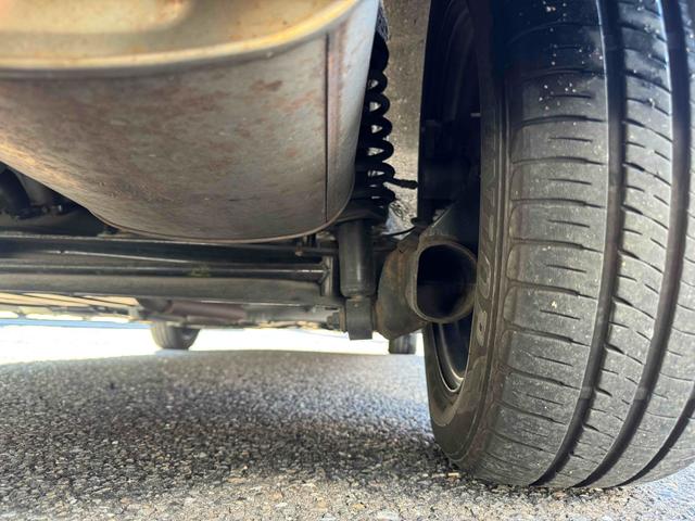 シエンタ ハイブリッドＧ　クエロ　ワンオーナー　ＥＴＣ　バックカメラ　ナビ　ＴＶ　レーンアシスト　衝突被害軽減システム　両側電動スライドドア　オートマチックハイビーム　オートライト　ＬＥＤヘッドランプ　スマートキー　後席モニター（26枚目）