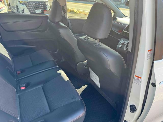 シエンタ ハイブリッドＧ　クエロ　ワンオーナー　ＥＴＣ　バックカメラ　ナビ　ＴＶ　レーンアシスト　衝突被害軽減システム　両側電動スライドドア　オートマチックハイビーム　オートライト　ＬＥＤヘッドランプ　スマートキー　後席モニター（49枚目）