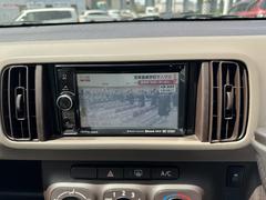 ＴＶ付きの車となっております。送迎時の待ち時間などとてもお役に立ちます。 5