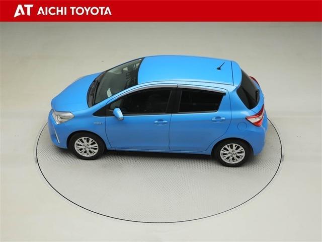 ヴィッツ ハイブリッドU ドライブレコーダー バックガイドモニター 衝突軽減システム ワンオーナー車 地デジ AUX LEDヘッドライト DVD再生可 ETC オートエアコン クルーズコントロール メモリナビ エアバッグ(11枚目)