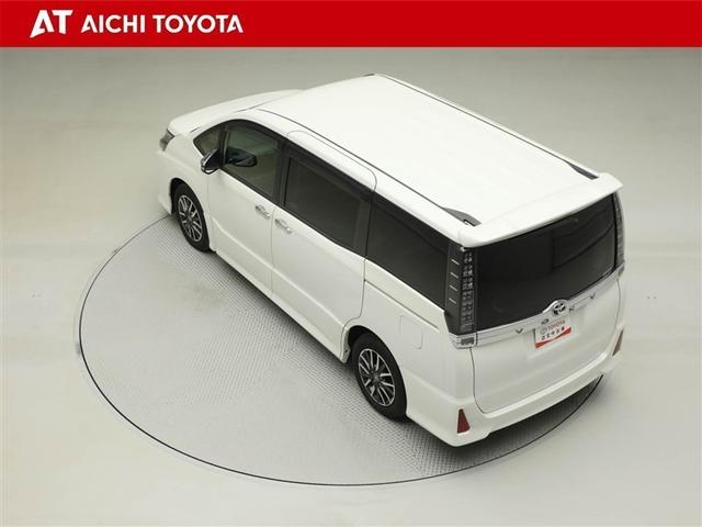 ヴォクシー ＺＳ　煌ＩＩ　スマートキー・プッシュスタート　バックガイドモニター　セキュリティアラーム　両側パワスラドア　１オーナー　ＥＴＣ車載器　地デジテレビ　ＶＳＣ　ＬＥＤライト　助手席エアバック　キーレスエントリー　ＡＣ（12枚目）