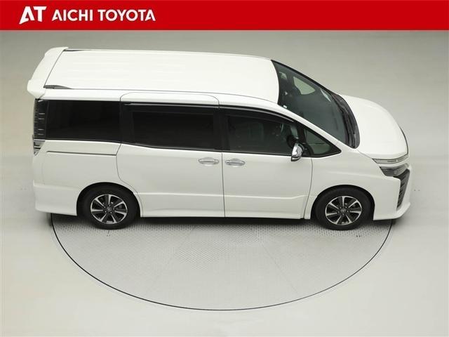 ヴォクシー ＺＳ　煌　地上デジタル　ＴＳＳ　両側パワードア　アイドリングストップ車　パワーウィンド　横滑防止　１オーナ　ＤＶＤ可　盗難防止装置　スマートエントリー　Ｂカメラ　ＡＵＸ　ＬＥＤヘッドライト　メモリーナビ　ＥＴＣ（15枚目）