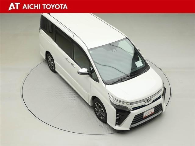 ヴォクシー ＺＳ　煌　地上デジタル　ＴＳＳ　両側パワードア　アイドリングストップ車　パワーウィンド　横滑防止　１オーナ　ＤＶＤ可　盗難防止装置　スマートエントリー　Ｂカメラ　ＡＵＸ　ＬＥＤヘッドライト　メモリーナビ　ＥＴＣ（16枚目）