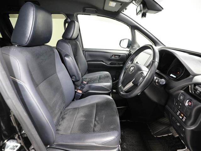 ヴォクシー ＺＳ　煌ＩＩＩ　プリクラッシュ　スマートキ　アイスト　ＤＶＤ再生機能　横滑り防止装置　ナビＴＶ　アルミ　三列シート　ＷＡＣ　盗難防止　オートエアコン　キーレス　ＥＴＣ装備　パワステ　メモリナビ　クルコン　ＡＢＳ（19枚目）